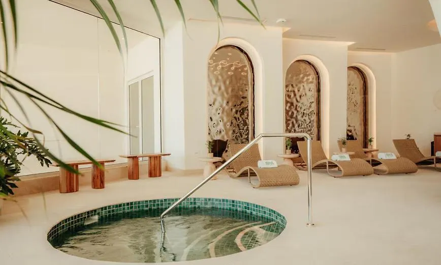 Holiday home 2 Min Walk To Eagle Beach W Pool, Gym & Spa Aruba