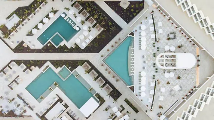 2 Min Walk To Eagle Beach W Pool, Gym & Spa Palm Beach 0*,  Aruba